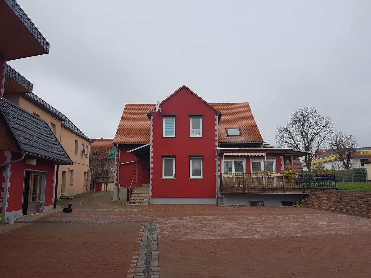 Ferienapartment Meiss Erdeborn Exteriör bild